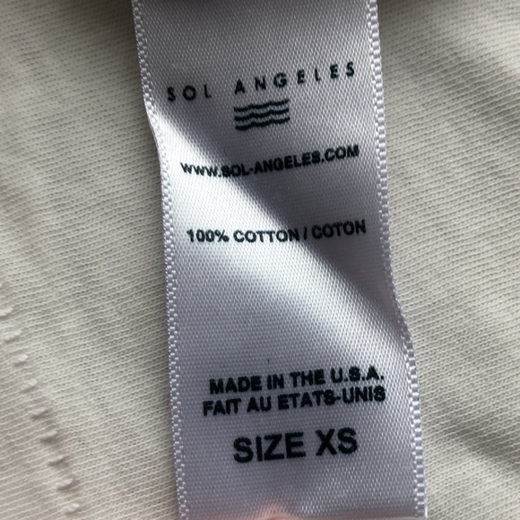 LIKE NEW!! Short Sleeve “Mas Love” T-shirt - Picture 5 of 5